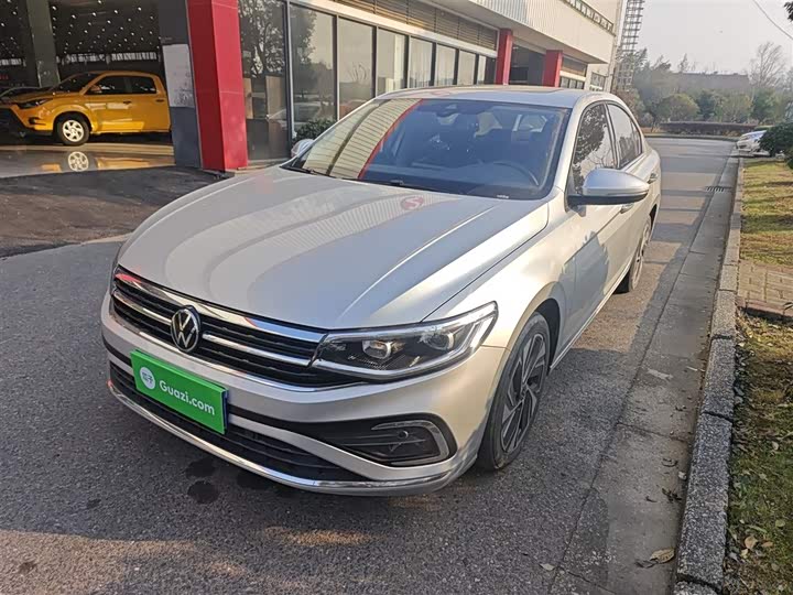 Фото 1 - Volkswagen Bora