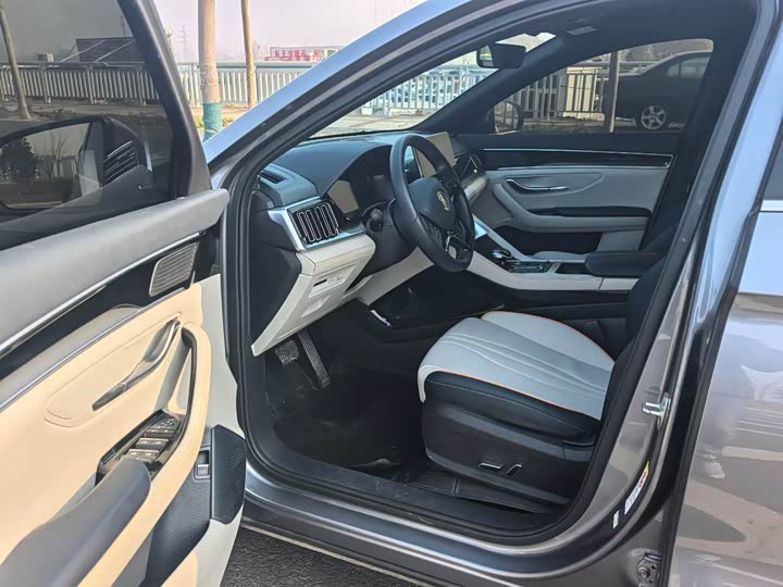 Фото 4 - BYD Song Plus Hybrid/EV