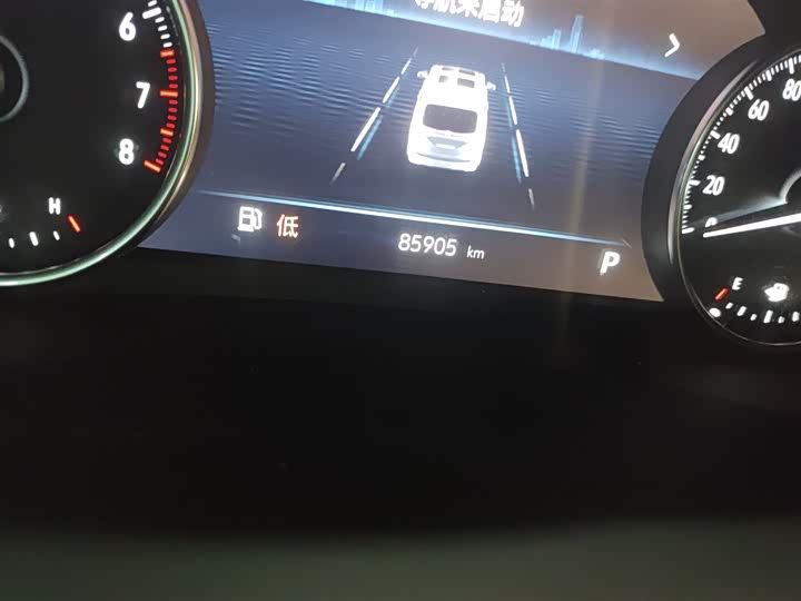 Фото 19 - Buick GL8 ES