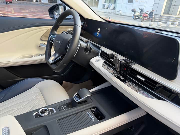 Фото 11 - Chery Arrizo 8