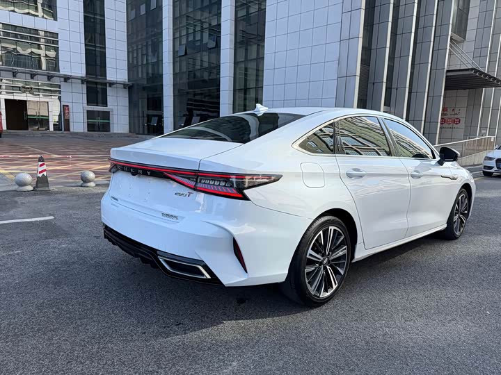 Фото 20 - Chery Arrizo 8