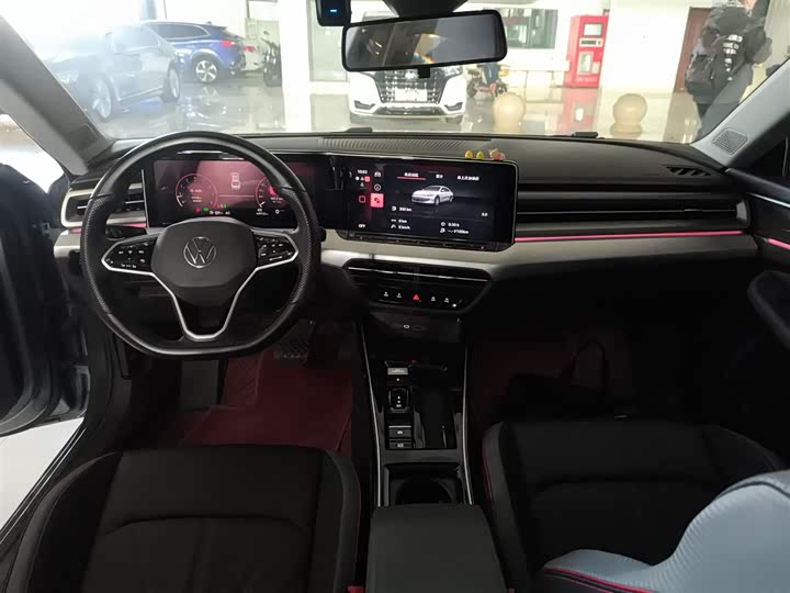 Фото 10 - Volkswagen Lamando L