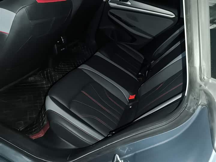 Фото 17 - Volkswagen Lamando L