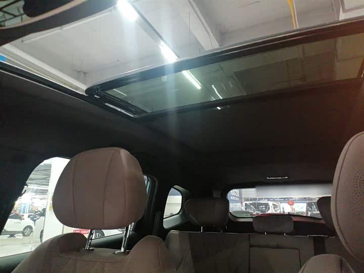 Фото 18 - Chery Tiggo 8 Plus C-DM