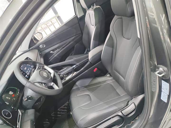 Фото 15 - Hyundai Elantra N line