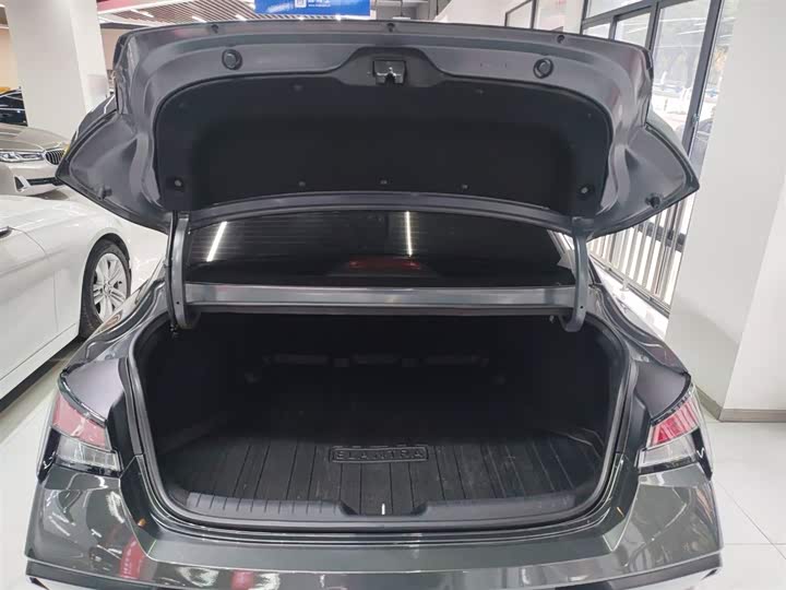 Фото 19 - Hyundai Elantra N line