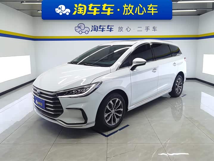 Фото 1 - BYD Song Max