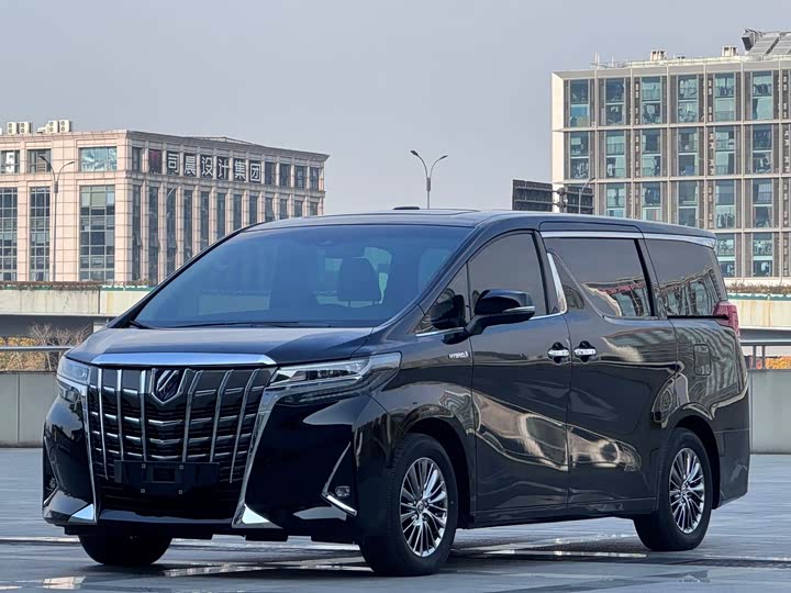 Фото 2 - Toyota Alphard