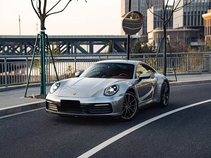 Фото 1 - Porsche 911