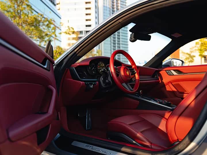 Фото 5 - Porsche 911