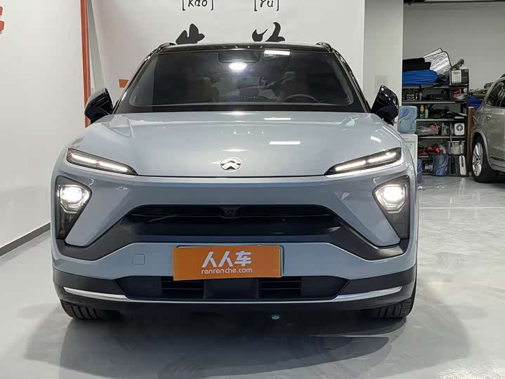 Фото 2 - Nio ES6