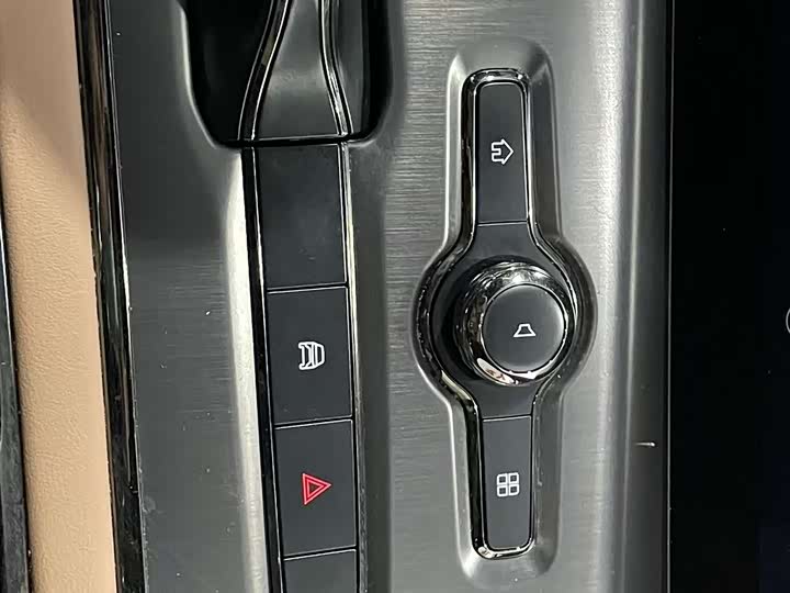 Фото 9 - Nio ES6