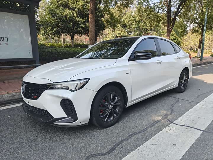 Фото 1 - Buick Verano