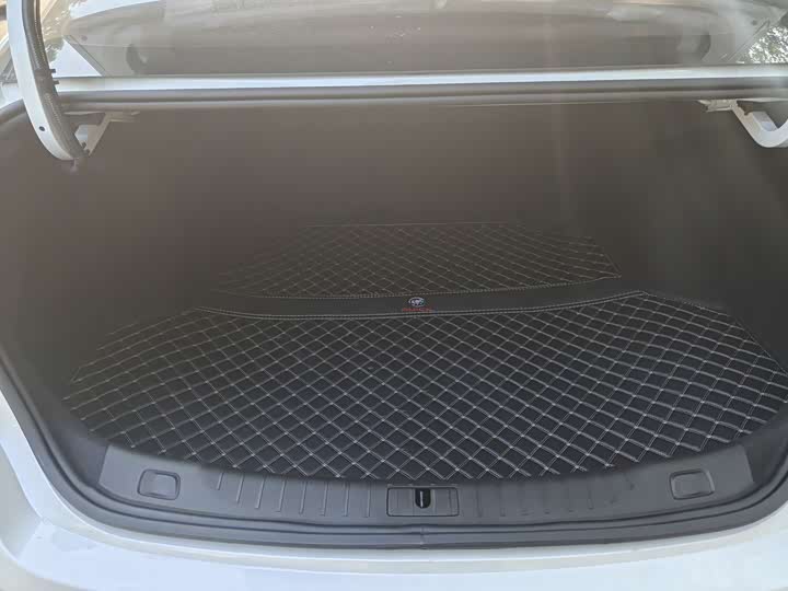 Фото 11 - Buick Verano