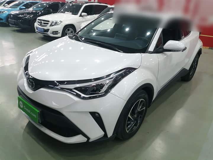 Фото 1 - Toyota C-HR