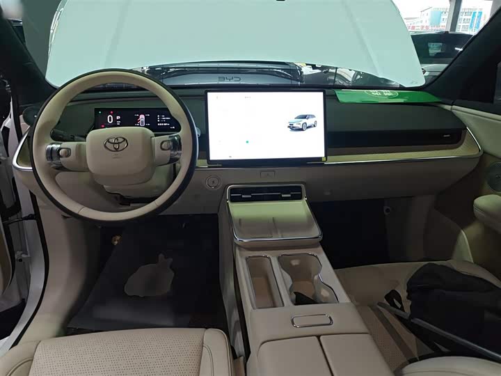 Фото 10 - Toyota bZ3X