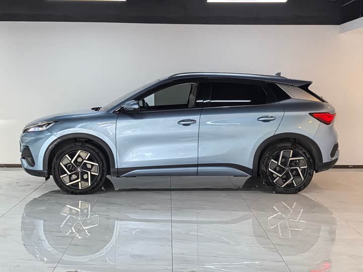 Фото 14 - BYD Yuan Plus