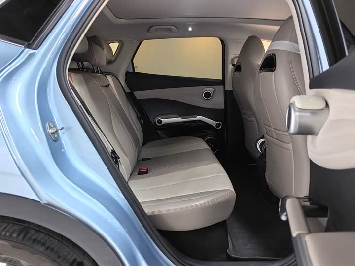 Фото 7 - BYD Yuan Plus