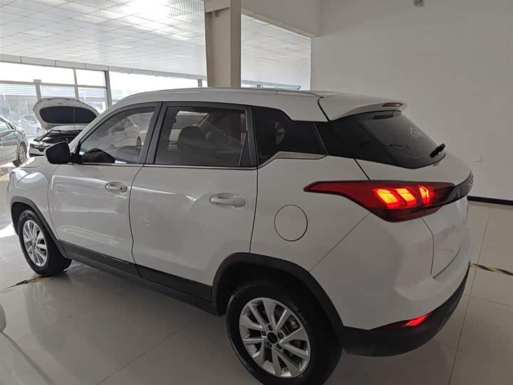 Фото 5 - Beijing X3