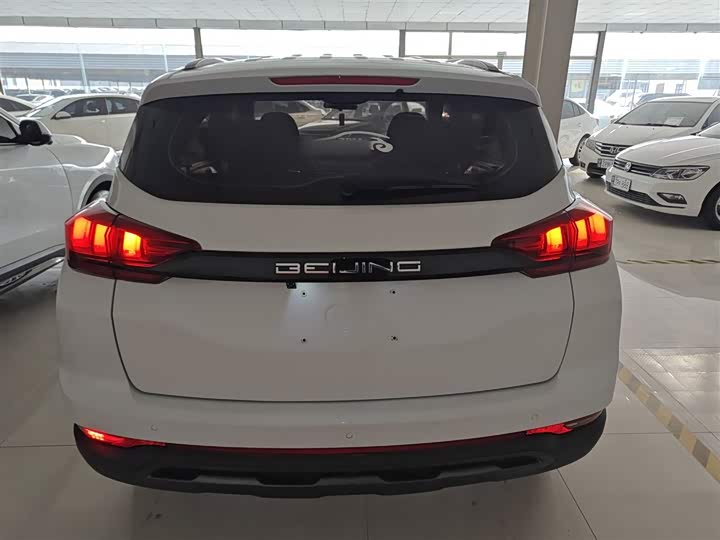 Фото 6 - Beijing X3