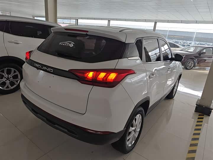 Фото 7 - Beijing X3