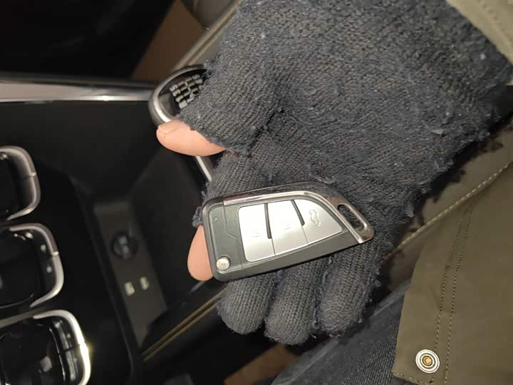 Фото 9 - Beijing X3