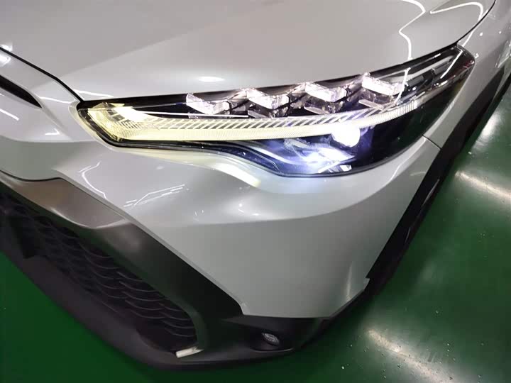 Фото 24 - Toyota Frontlander