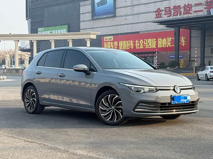 Фото 4 - Volkswagen Golf