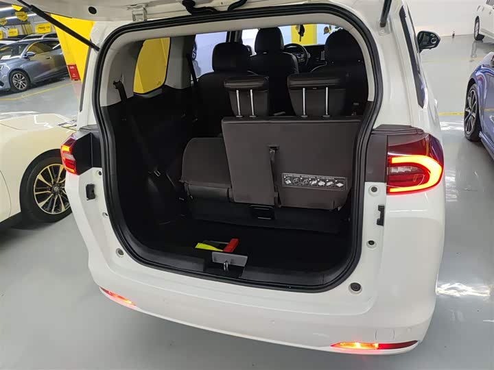 Фото 19 - GAC Trumpchi M6