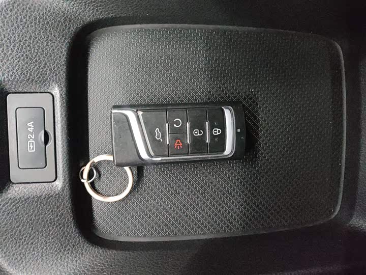 Фото 9 - GAC Trumpchi M6