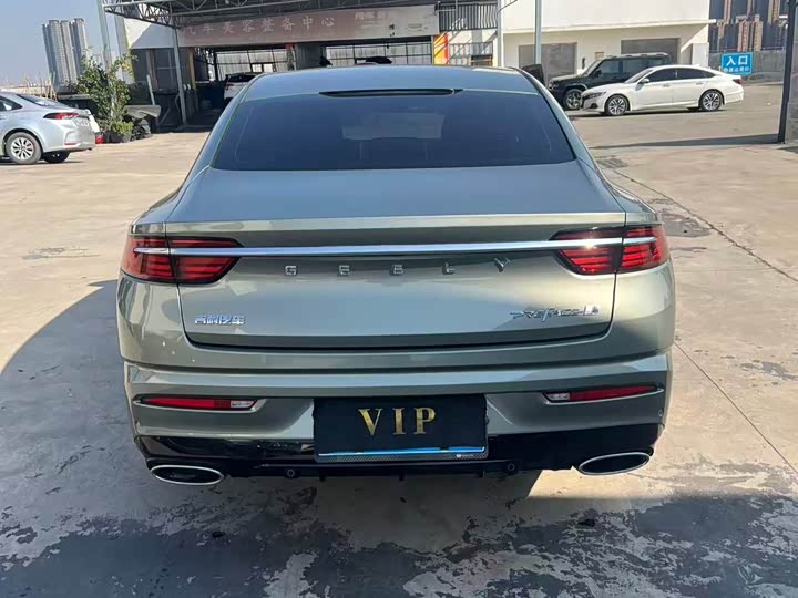 Фото 18 - Geely Preface