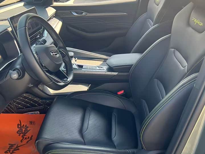 Фото 6 - Geely Preface