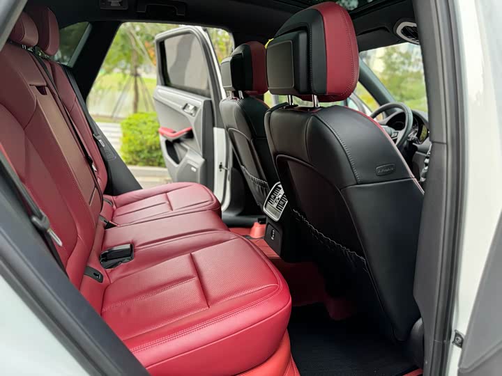 Фото 5 - Porsche Macan