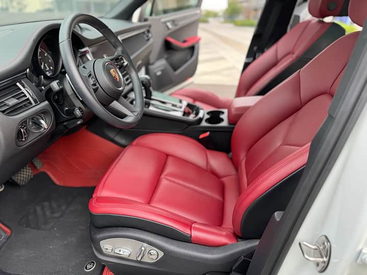 Фото 6 - Porsche Macan