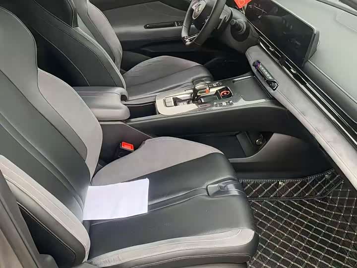 Фото 11 - GAC Trumpchi Empow R