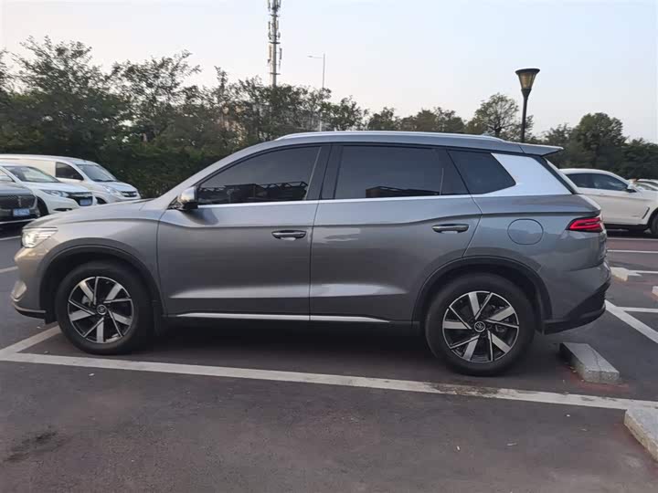 Фото 5 - BYD Song Pro Hybrid