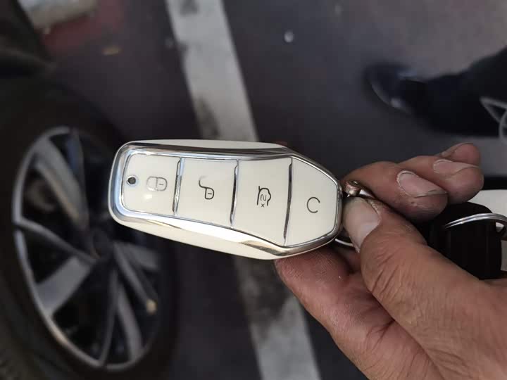 Фото 9 - BYD Song Pro Hybrid