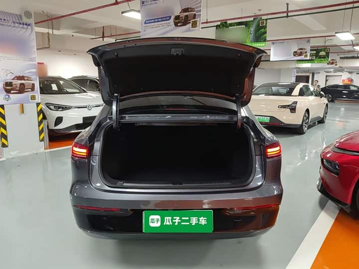 Фото 19 - Roewe D6