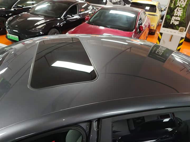 Фото 27 - Roewe D6