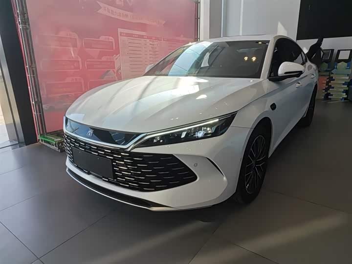 Фото 1 - BYD Qin L