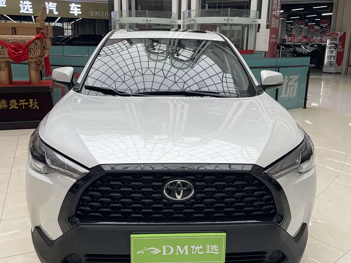 Фото 2 - Toyota Corolla Cross