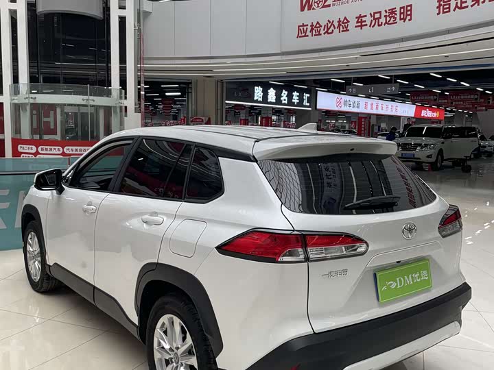 Фото 7 - Toyota Corolla Cross