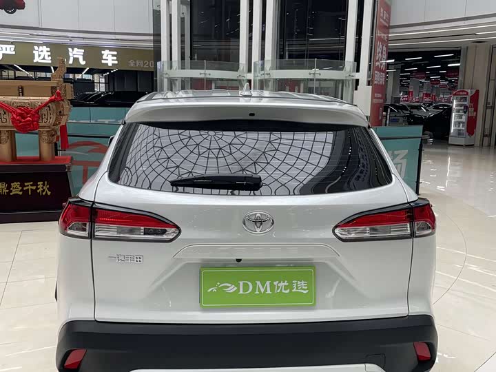 Фото 8 - Toyota Corolla Cross