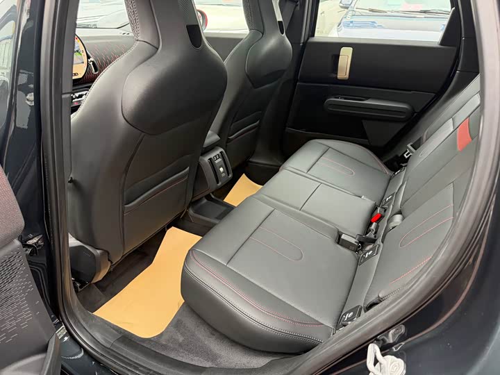 Фото 8 - Mini Countryman JCW