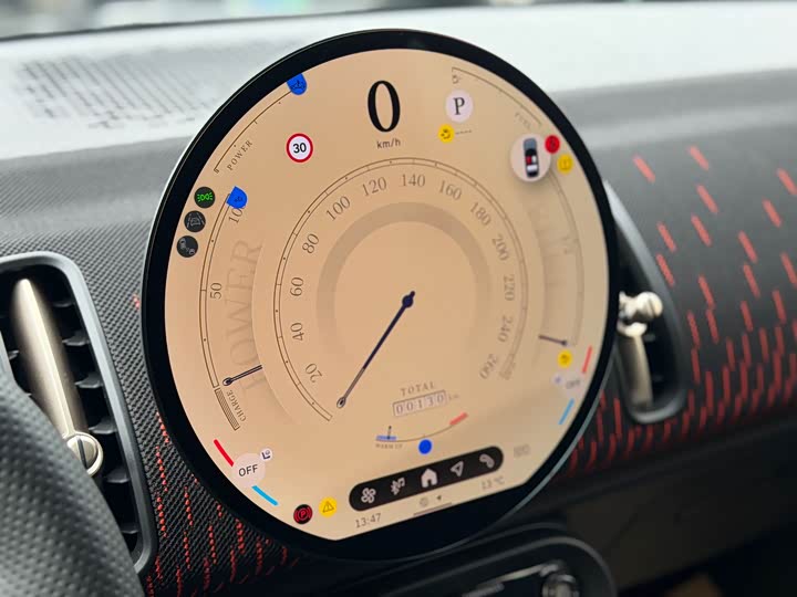 Фото 9 - Mini Countryman JCW