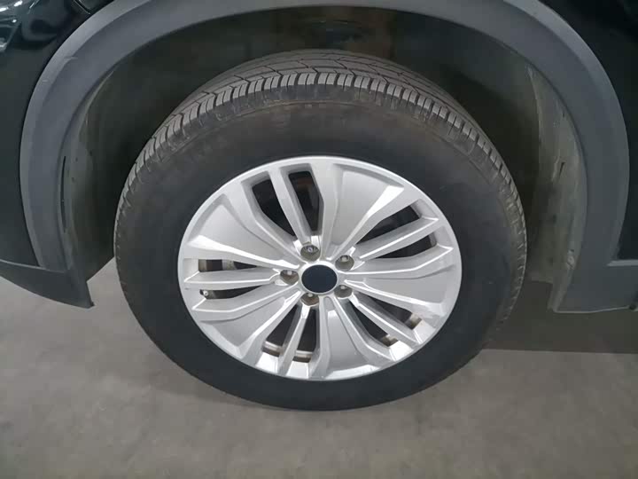 Фото 23 - Beijing X7