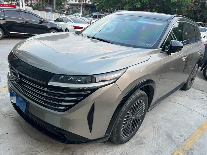 Фото 1 - Nissan Pathfinder