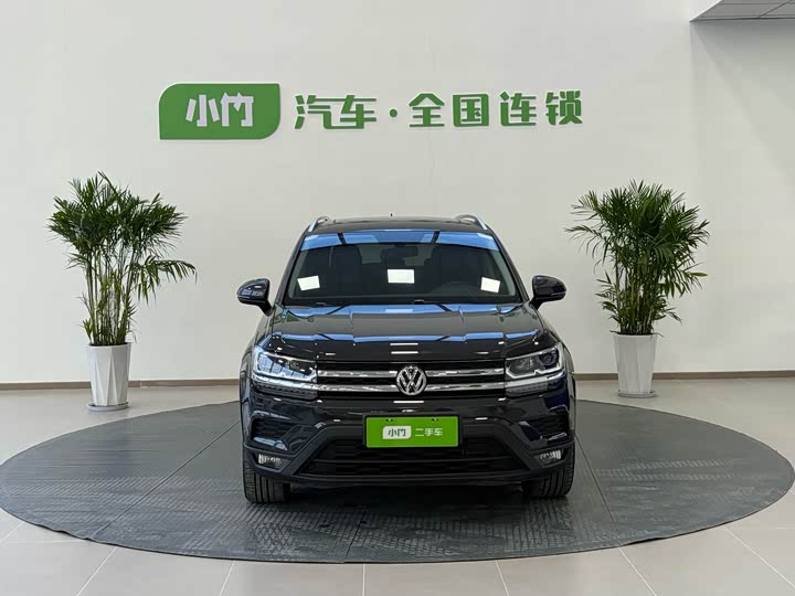 Фото 3 - Volkswagen Tharu