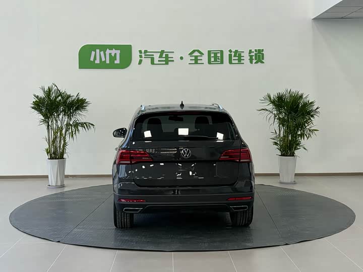 Фото 5 - Volkswagen Tharu