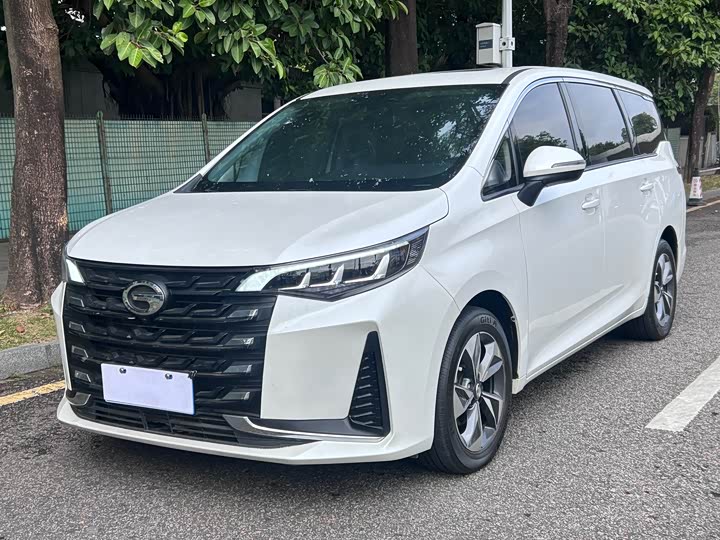 Фото 1 - GAC Trumpchi M6